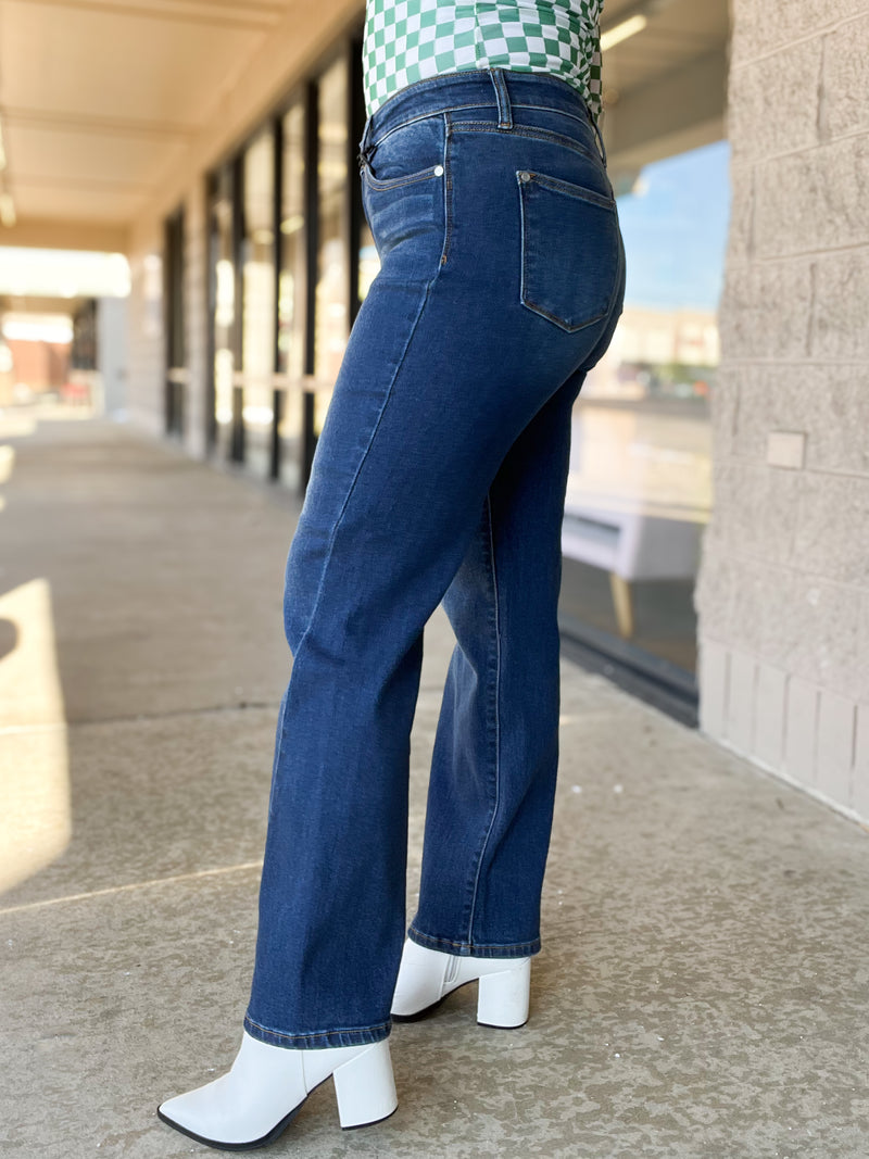 Judy Blue Mid Rise Straight Leg Jeans